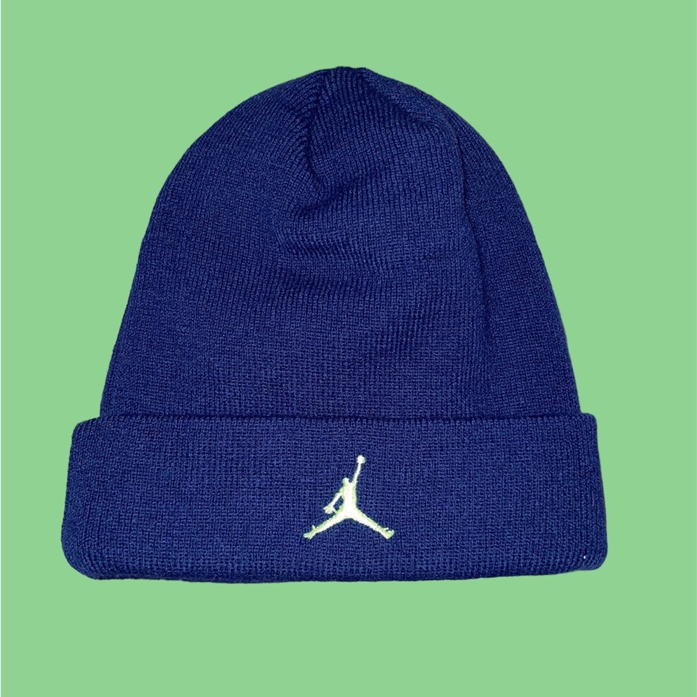 Air Jordan Embroidered Jumpman Beanie
